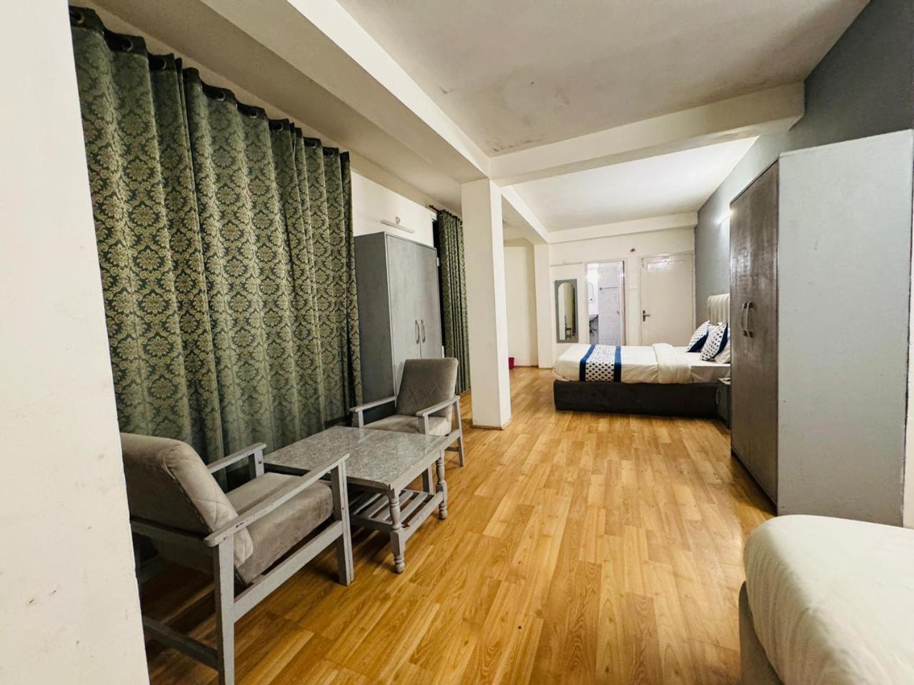 Hotel New # Link Way # Near Zing Bus Stand Manali  Exterior photo