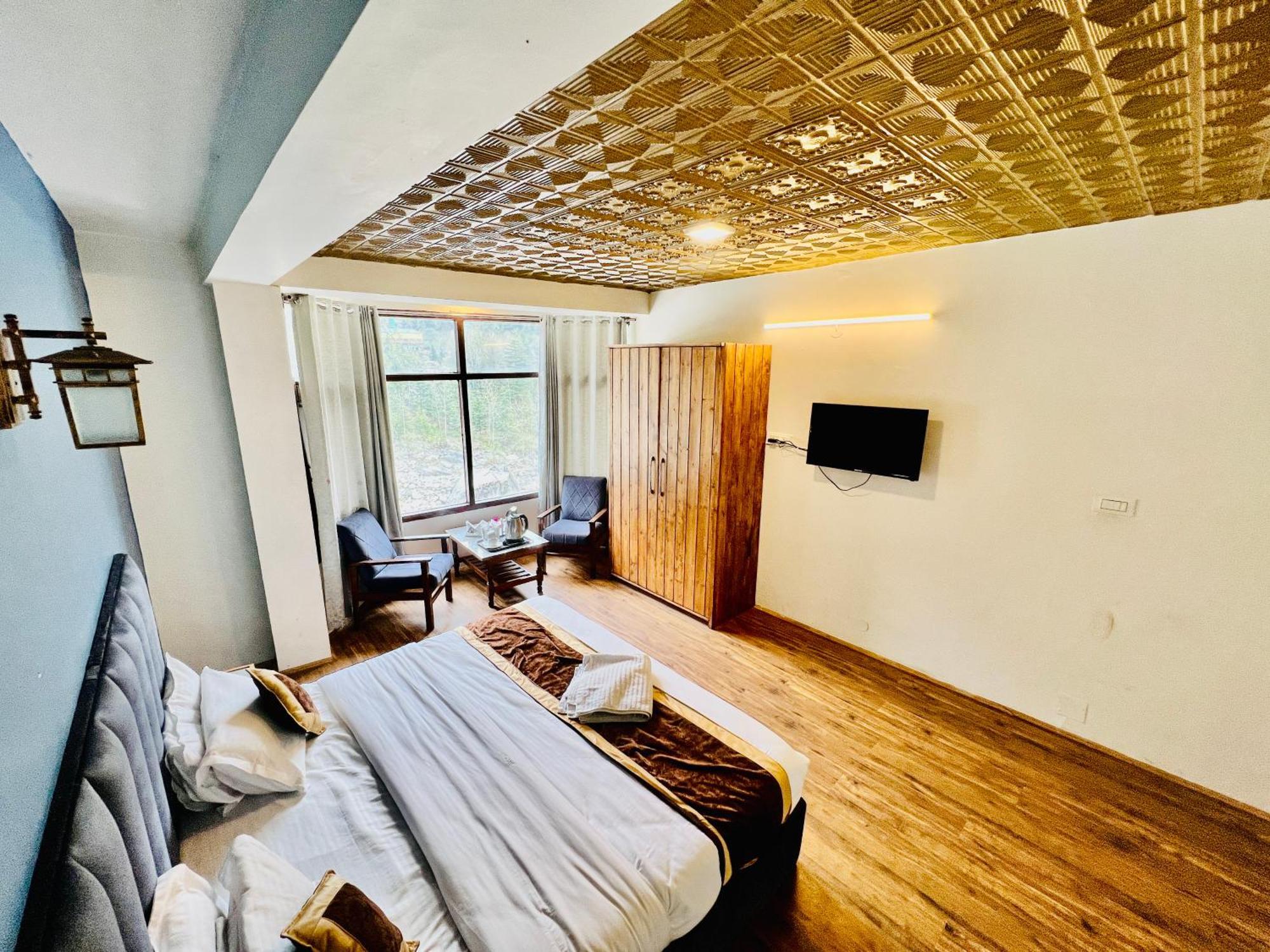 Hotel New # Link Way # Near Zing Bus Stand Manali  Exterior photo